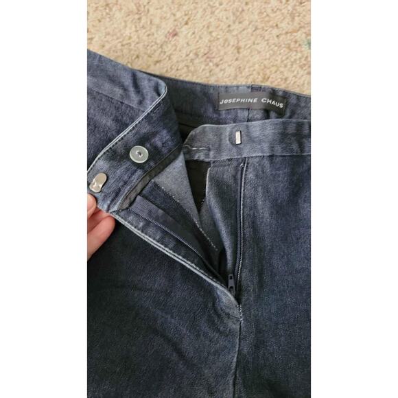 Josephine Chaus Dark Wash Denim Bermuda Shorts Size 8 Cotton Blend - Picture 3 of 5